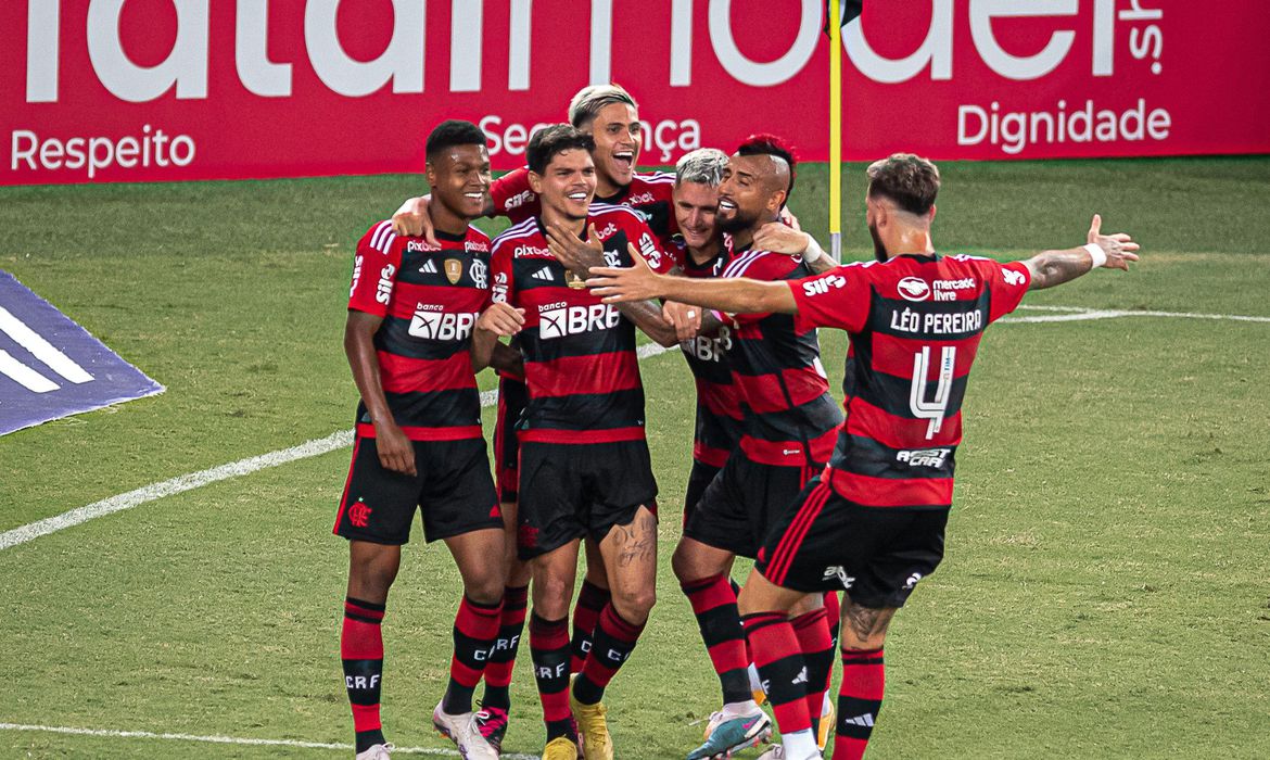 flamengo_3_a_0_coritiba_brasileiro_2023