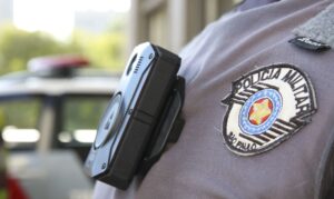 cameras_uniformes_de_policiais_militares_sao_paulo_rvrsa_abr_2804223633_0
