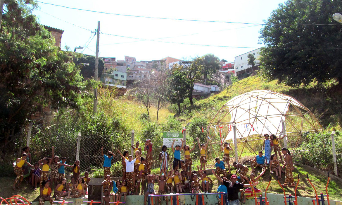 students_-_escola_municipal_professor_edson_pisani_copy