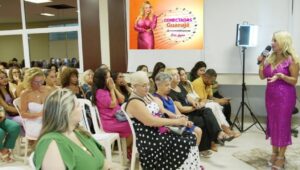 Cris Lopes realiza evento "O Poder das Mulheres", no Guarujá