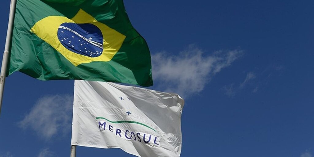 bandeira_do_mercosul.jpg