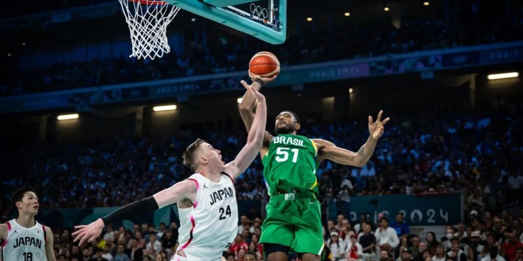 brasil_vence_japao_basquete_paris_2024.jpg