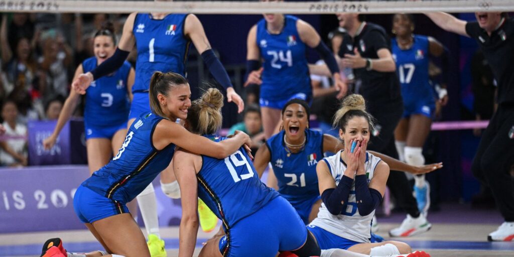 italia_ouro_volei_fem_vence_eua_paris.jpg