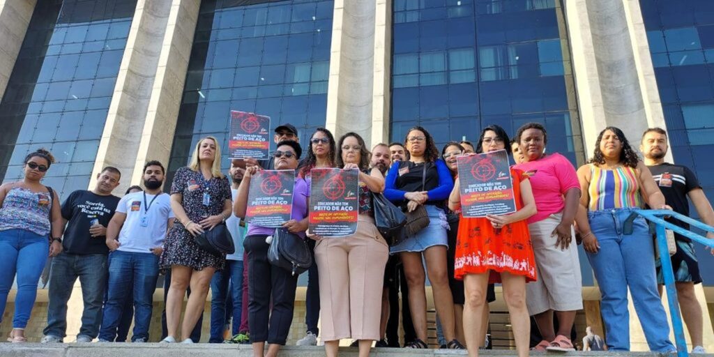 manifestacao_dos_professores_na_prefeitura_do_rio_samantha_guedes.jpg