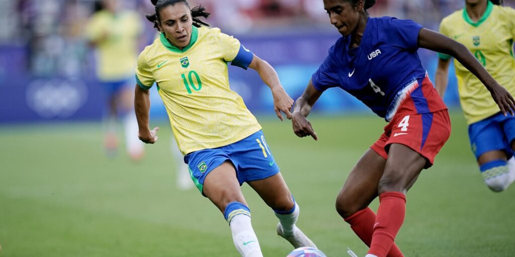 marta_futebol_feminino_final_paris_.jpeg